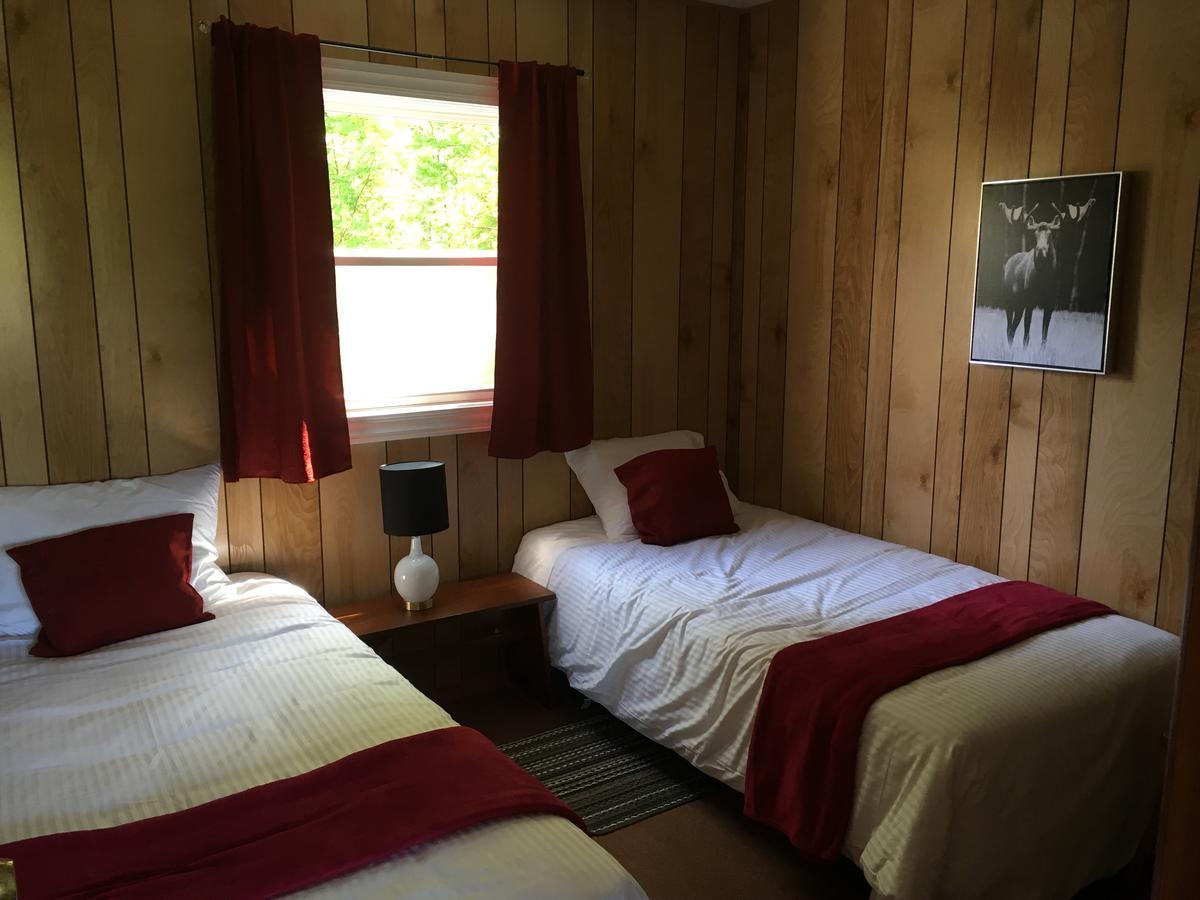 Wingspread Cottages Stanley Bridge Exteriér fotografie